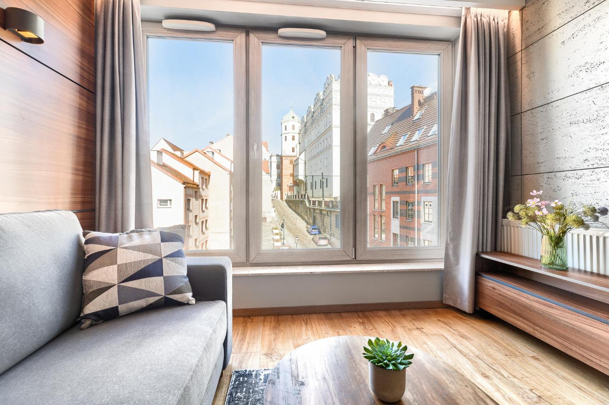 Park Apartment Old Town By Noclegi Renters ชเตชชิน ภายนอก รูปภาพ